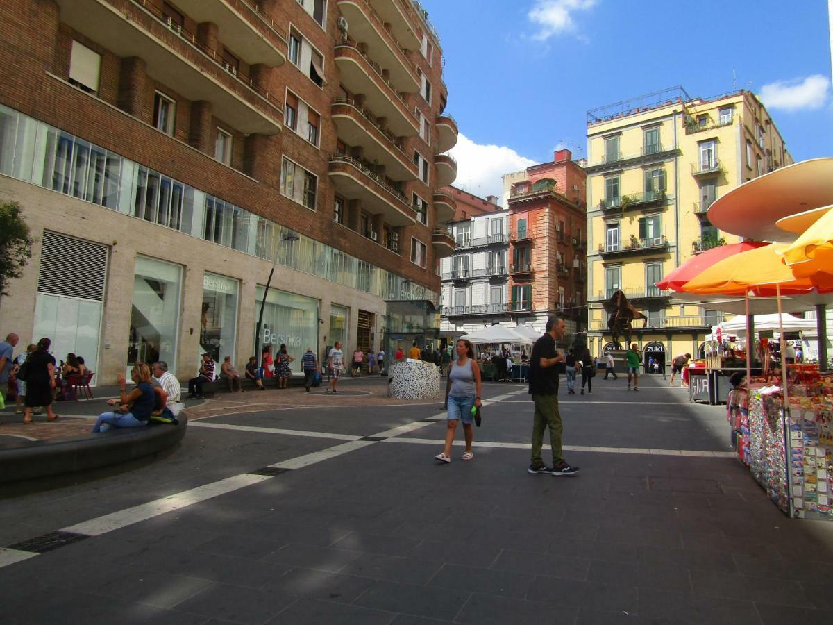 Casa Vacanze La Fenice Napoli Eksteriør billede